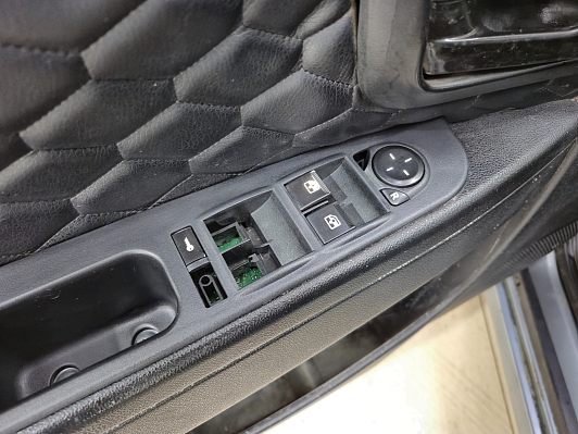 Lada (ВАЗ) Priora, 2011 года, пробег 108709 км