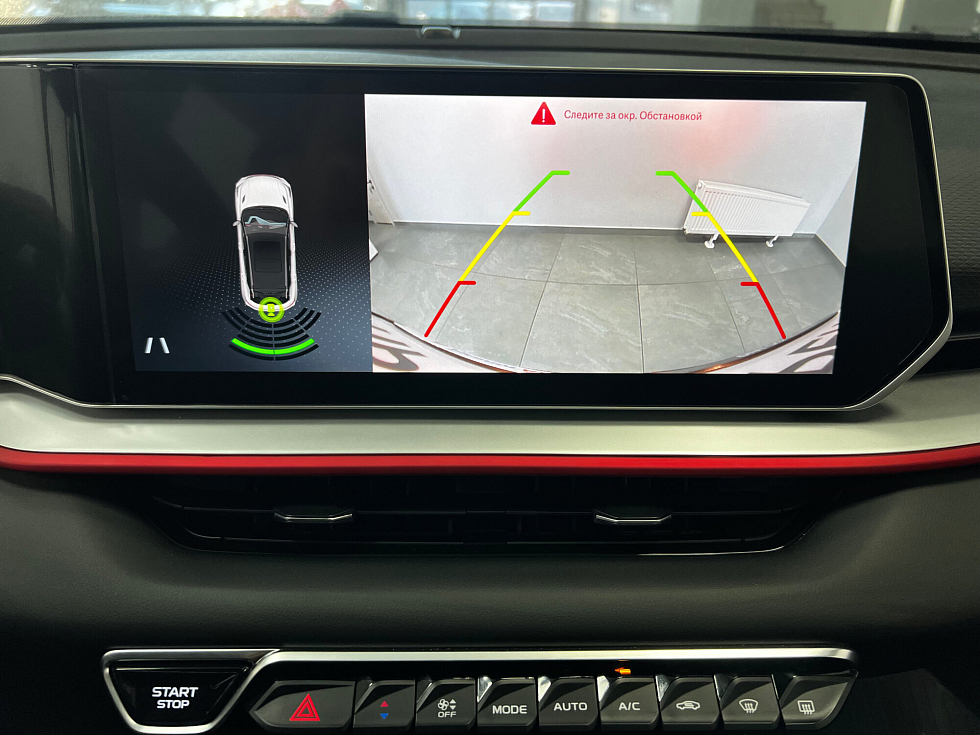 Geely Coolray Luxury, белый