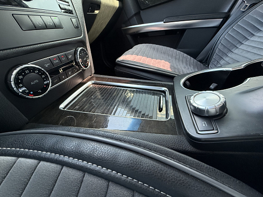 Mercedes-Benz GLK-Класс GLK 300 4MATIC Особая серия, 2012 года, пробег 251663 км
