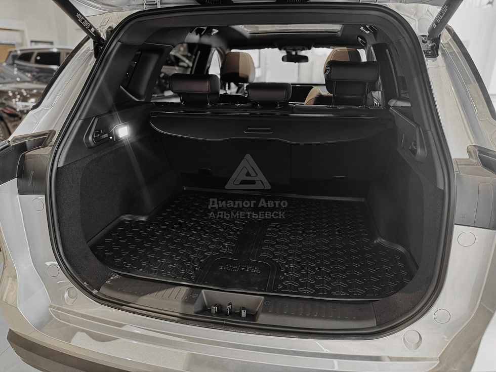 Chery Tiggo 7L Prime, серебряный