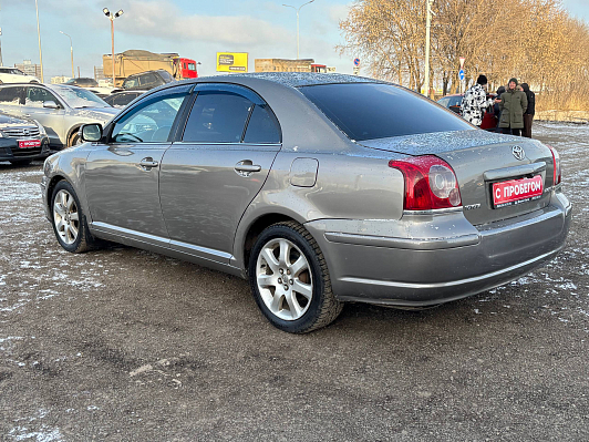 Toyota Avensis Люкс, 2006 года, пробег 190278 км