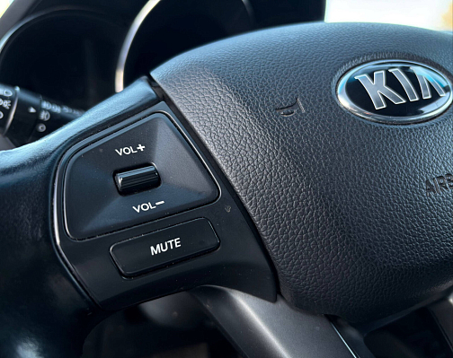 Kia Rio Prestige, 2013 года, пробег 140120 км