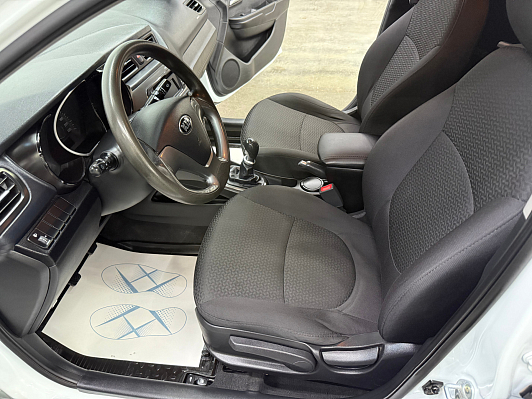Kia Rio, 2016 года, пробег 182298 км
