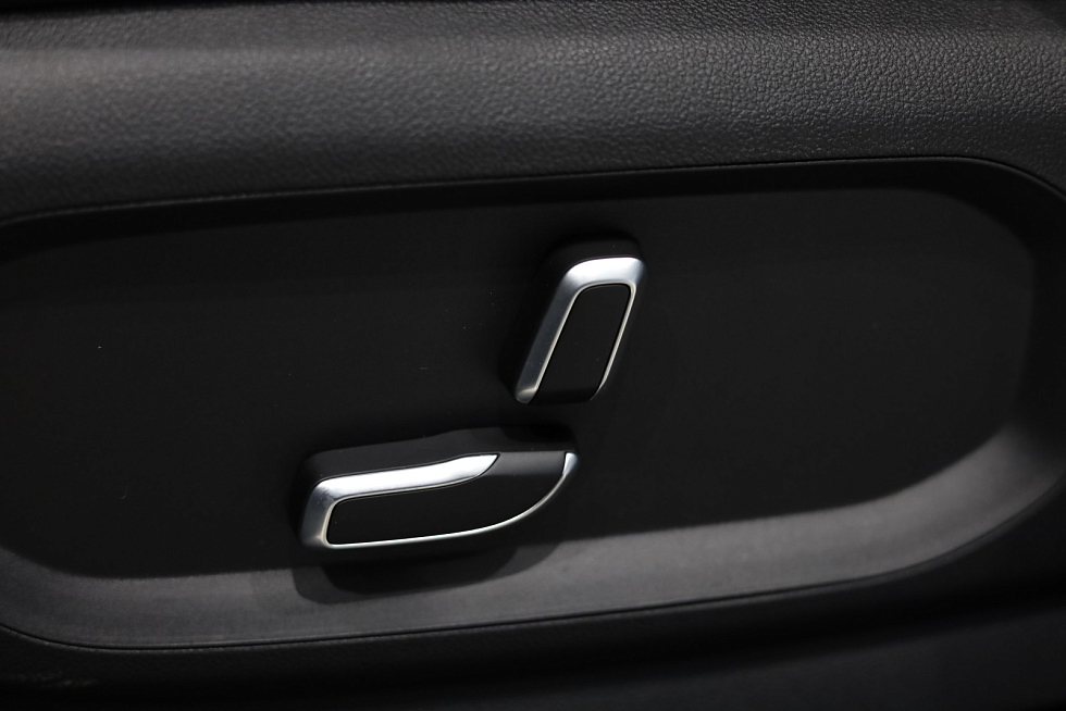 Omoda C7 Lifestyle, серебряный