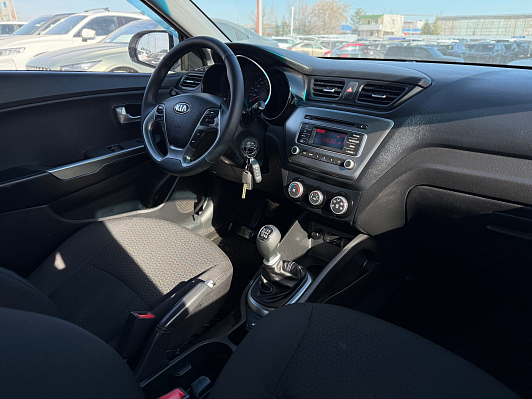Kia Rio Comfort Аудио, 2016 года, пробег 138220 км