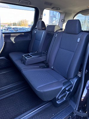 Toyota Noah, 2015 года, пробег 178702 км