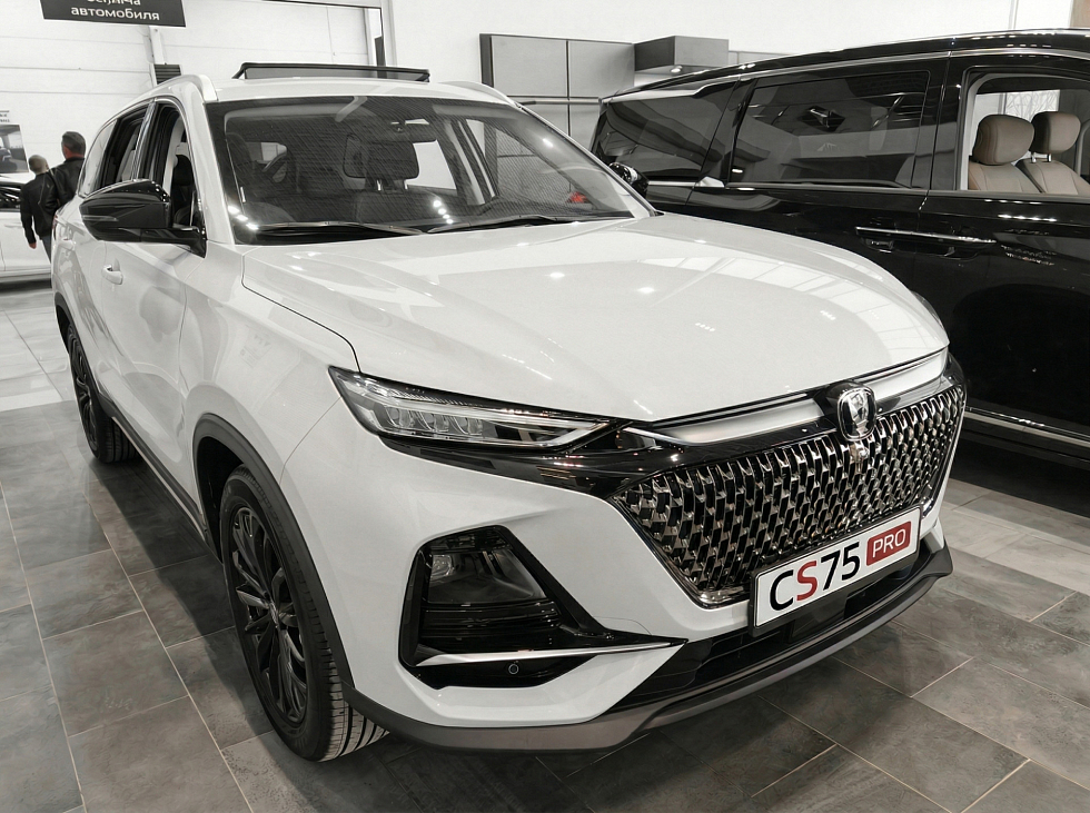 Changan CS75 Pro Техно 5 мест, белый