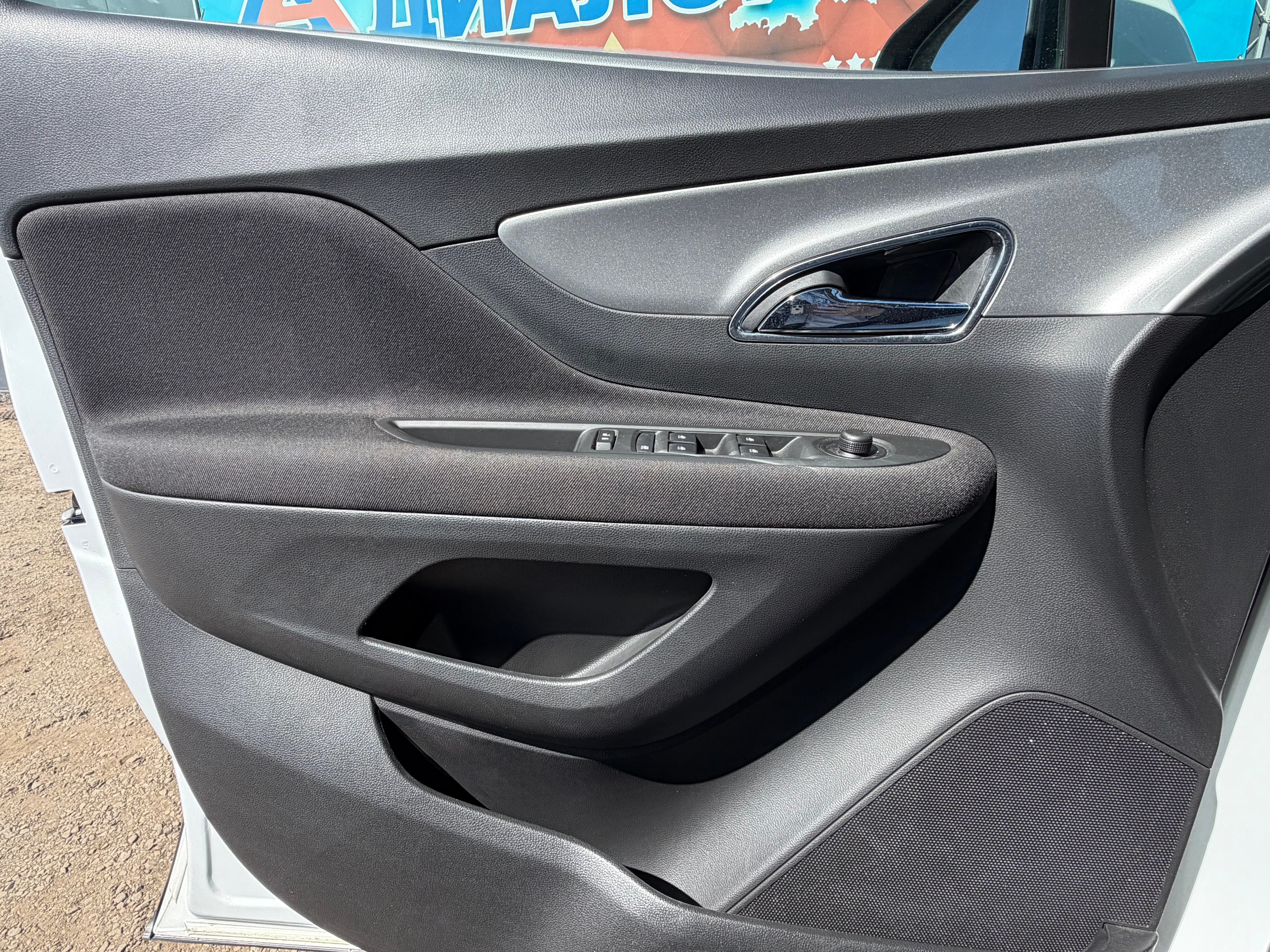 Opel Mokka Enjoy, 2015 года, пробег 10508 км