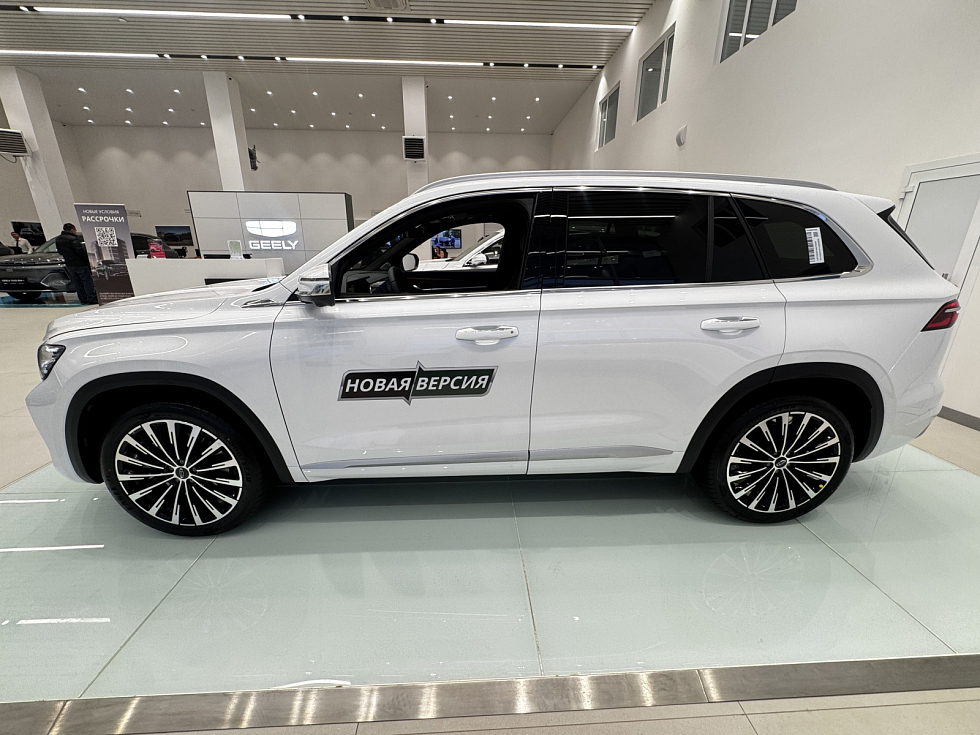 Geely Monjaro Флагман, белый