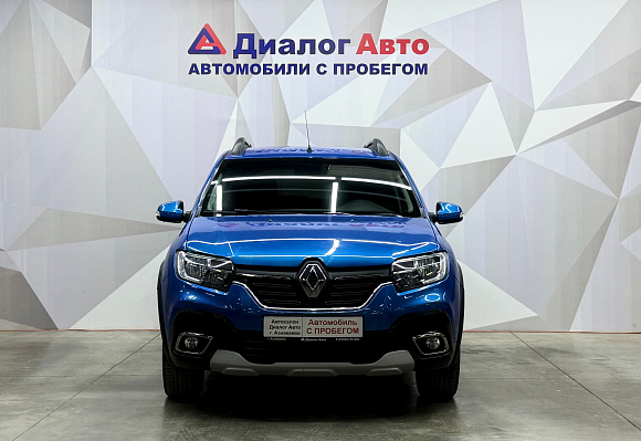 Renault Sandero Stepway Life, 2021 года, пробег 11835 км