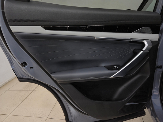 Geely Atlas Флагман, 2024 года, пробег 108013 км