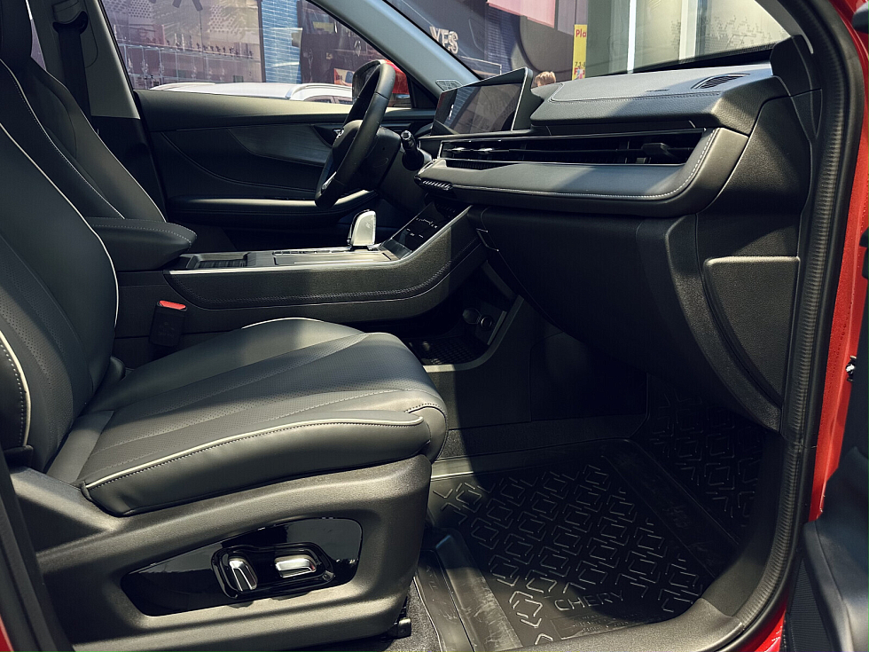 Chery Tiggo 4 Ultra, красный