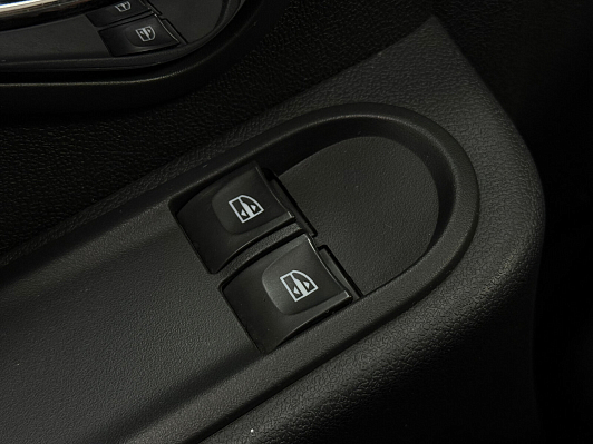 Nissan Terrano Elegance, 2017 года, пробег 104000 км