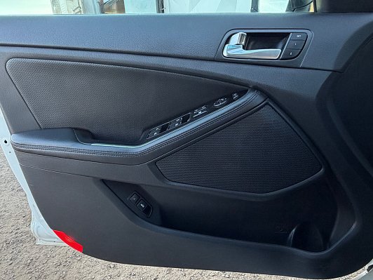 Kia Optima Luxe, 2015 года, пробег 181500 км