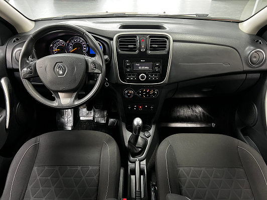 Renault Sandero Privilege, 2017 года, пробег 93000 км