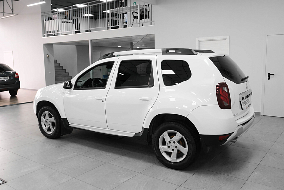 Renault Duster Expression, 2016 года, пробег 258000 км