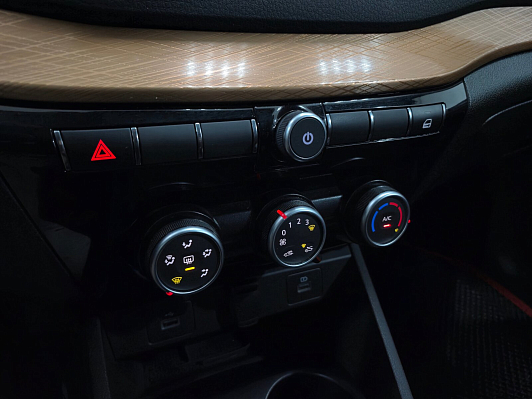 Lada (ВАЗ) Vesta, 2024 года, пробег 27760 км