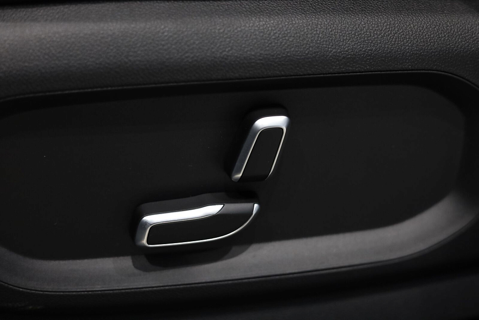 Omoda C7 Supreme, серебряный