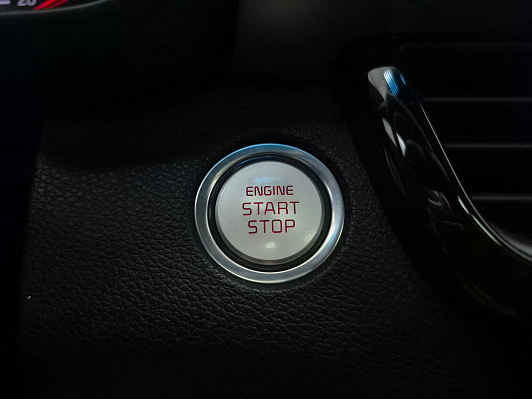 Kia Optima Prestige, 2018 года, пробег 104500 км