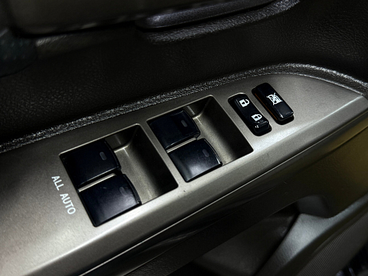 Toyota Land Cruiser, 2011 года, пробег 366802 км