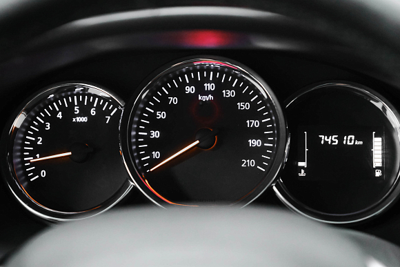 Renault Logan Life, 2019 года, пробег 74497 км