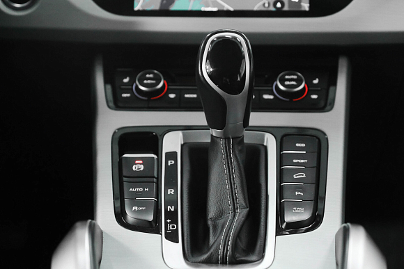 Geely Atlas Luxury, 2020 года, пробег 143663 км