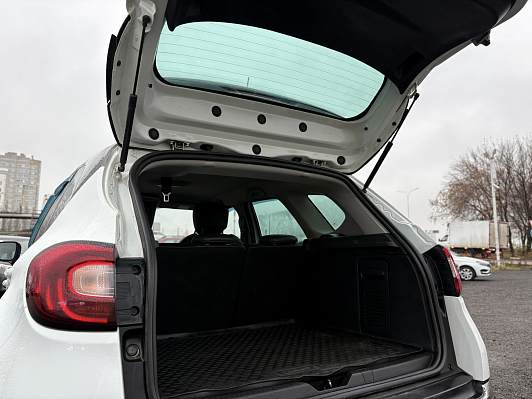 Renault Kaptur Style, 2017 года, пробег 152736 км