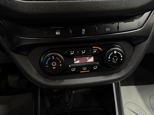 Lada (ВАЗ) Vesta, 2019 года, пробег 211289 км