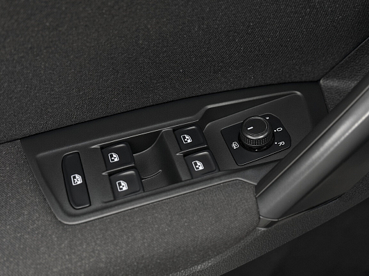 Volkswagen Tiguan Trendline, 2018 года, пробег 162500 км
