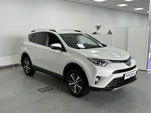 Toyota RAV4, 2017 года, пробег 125700 км