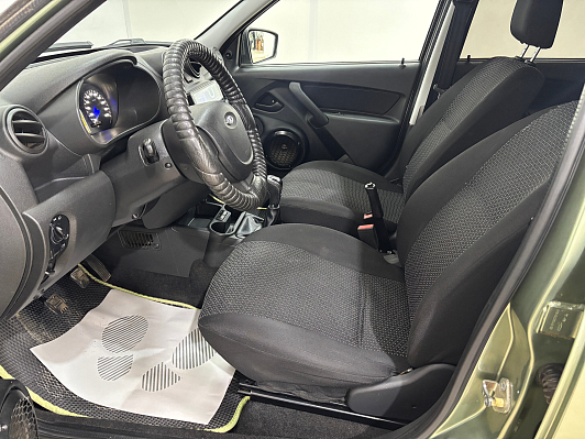 Lada (ВАЗ) Granta, 2013 года, пробег 208652 км
