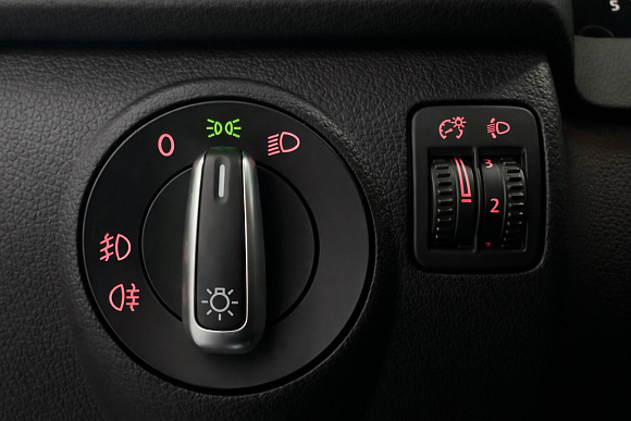 Volkswagen Tiguan Avenue, 2014 года, пробег 136810 км