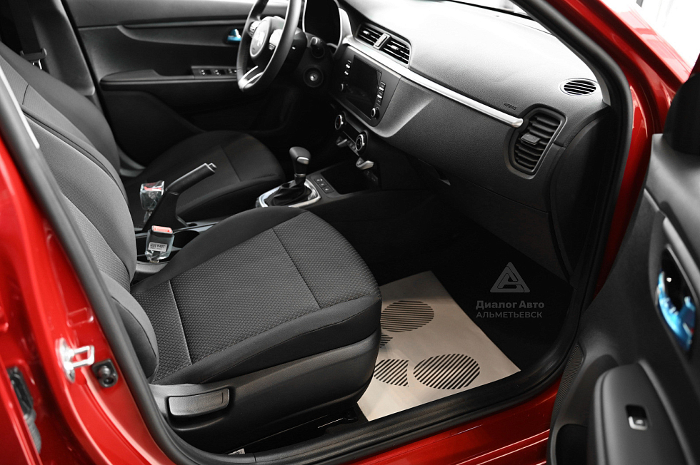 Solaris KRS Люкс АВ (Luxe AV), красный