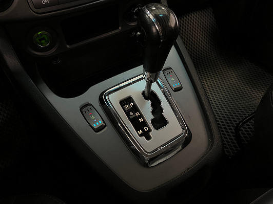 SsangYong Korando Turismo, 2018 года, пробег 124359 км