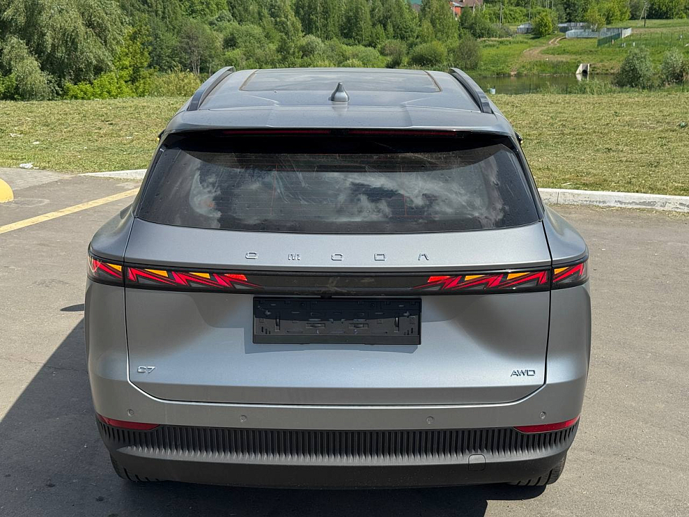 Geely Atlas Люкс, белый