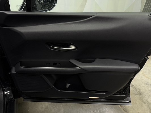 Lexus UX #live, 2021 года, пробег 47258 км