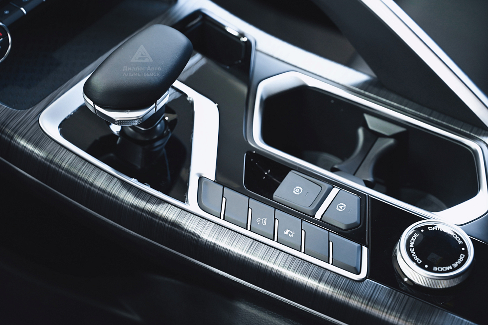 Knewstar 001 , черный