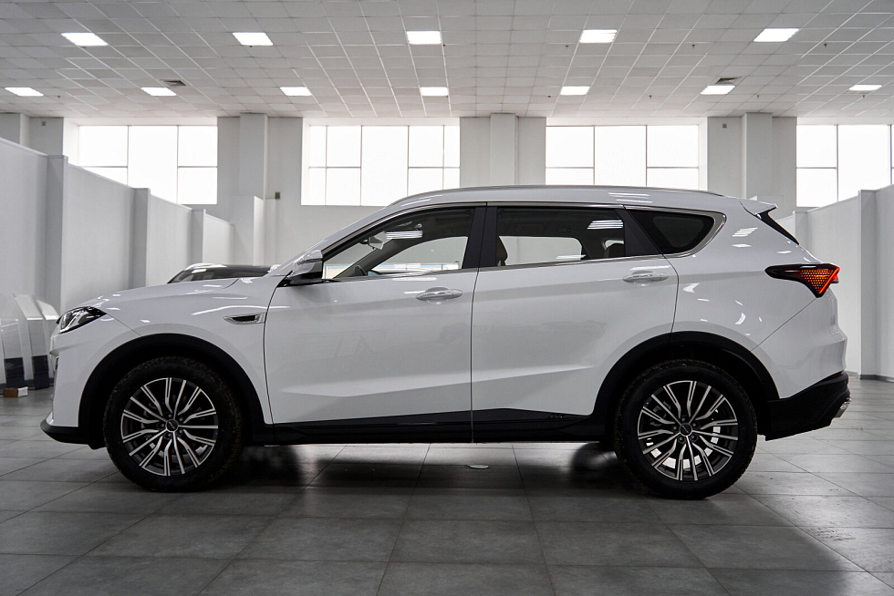 JETOUR X70+ Престиж, черный