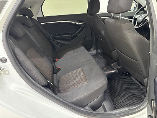 Lada (ВАЗ) Vesta Comfort, 2017 года, пробег 134464 км