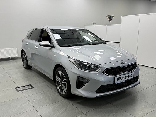Kia Ceed Luxe, 2019 года, пробег 156054 км