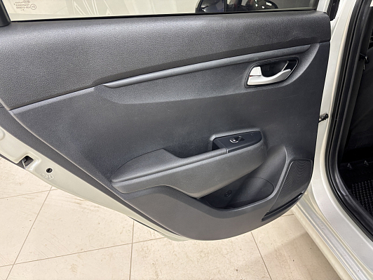 Kia Rio Luxe, 2017 года, пробег 151052 км