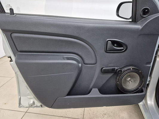 Renault Logan Authentique, 2006 года, пробег 318537 км