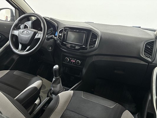 Lada (ВАЗ) XRAY Luxe Prestige (2018-2021), 2016 года, пробег 111030 км