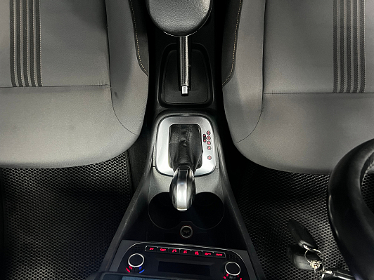 Volkswagen Polo Highline, 2016 года, пробег 277355 км