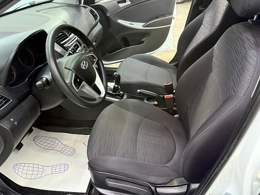 Hyundai Solaris Comfort, 2016 года, пробег 193278 км