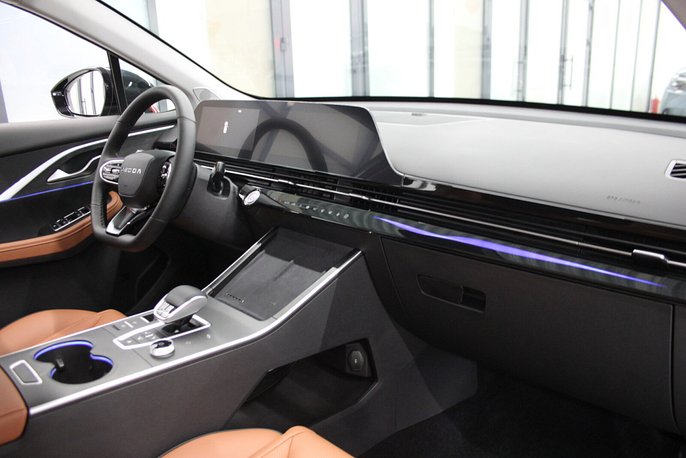 Omoda C5 Стиль, серый