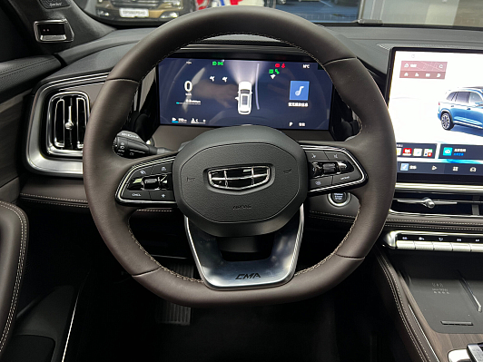 Geely Monjaro, 2025 года, пробег 2800 км