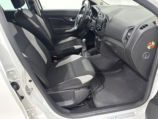 Lada (ВАЗ) XRAY Luxe Prestige, 2017 года, пробег 184786 км