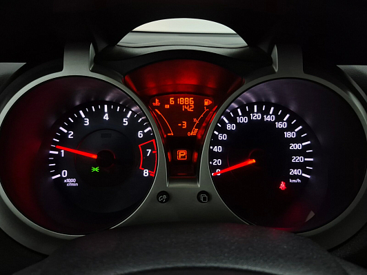 Nissan Juke SE+ Sport, 2013 года, пробег 61885 км