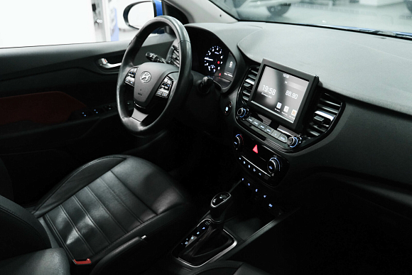 Hyundai Solaris Elegance + Prestige + Style, 2020 года, пробег 119612 км